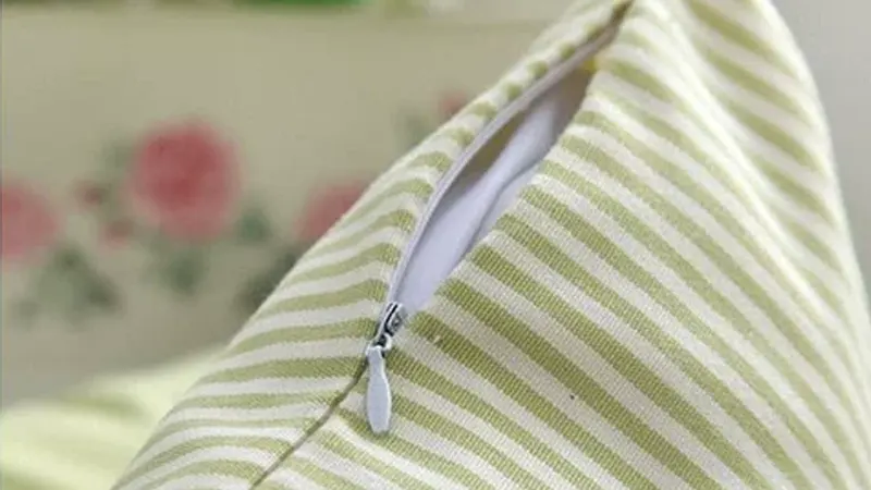 Zippered Pillow Protectors
